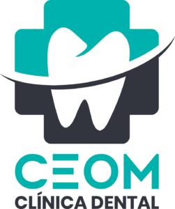 Logo Clinica Dental CEOM